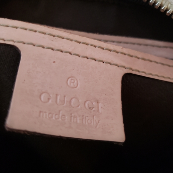 Gucci GG Supreme crossbody - Picture 12 of 14